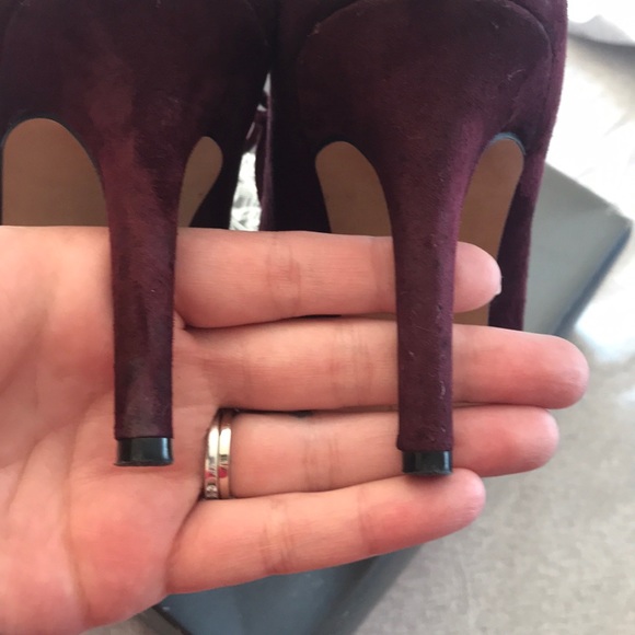 Vince Camuto - lace up heels - Picture 7 of 7